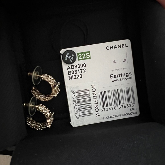 CHANEL Jewelry - Chanel hoop cc earrings.